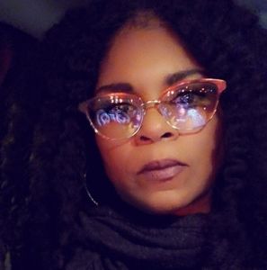 Meet your Posher, Tonya